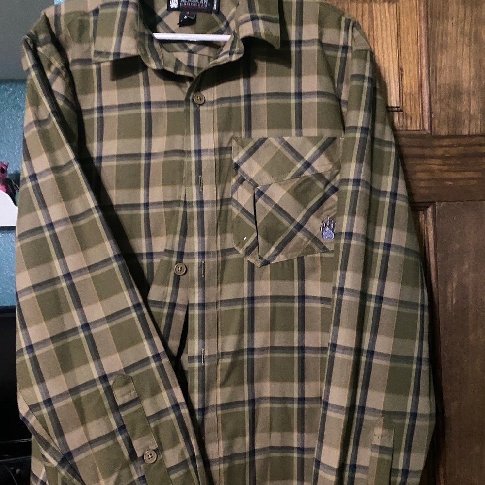 Men’s Alaska gear flannel